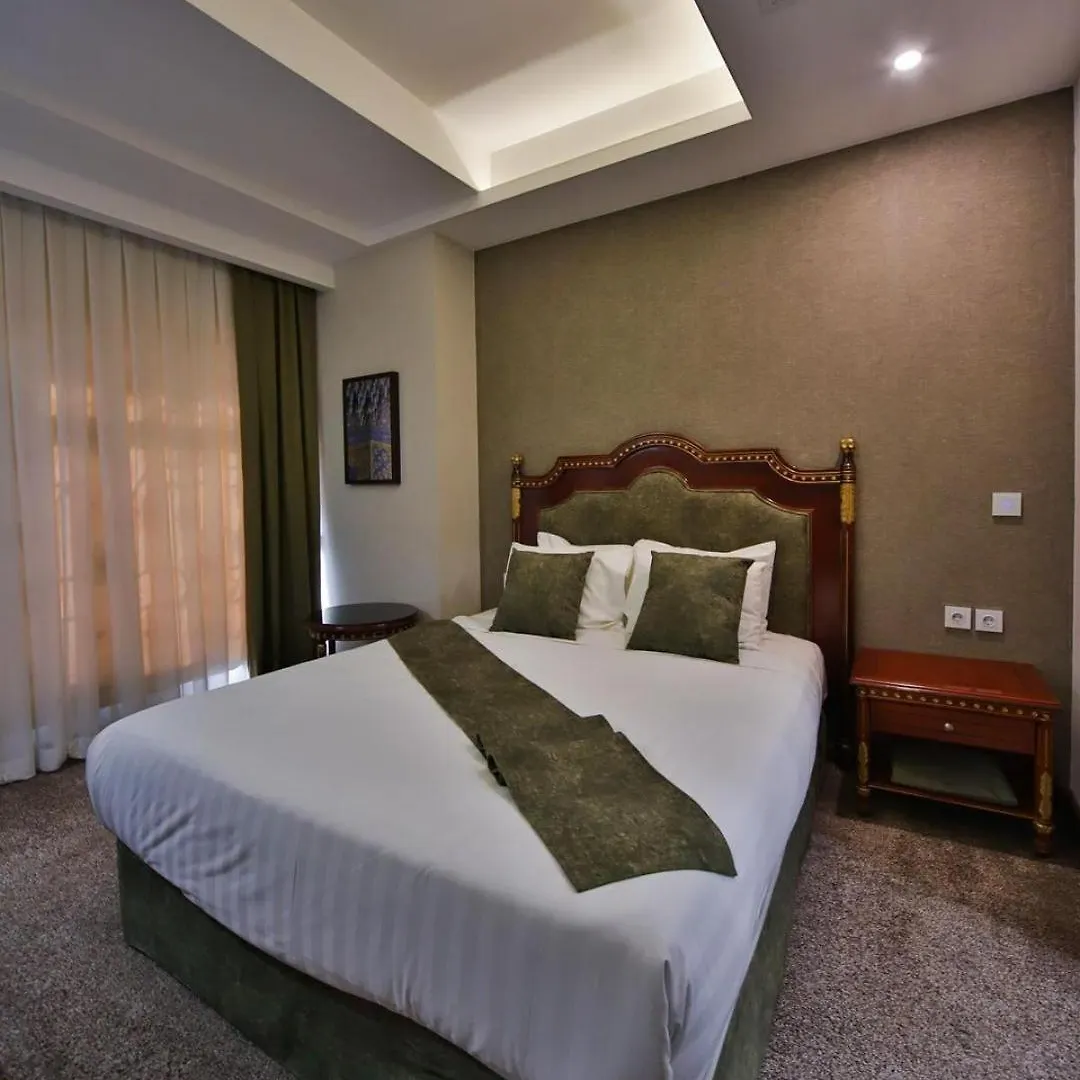 Bnb Abhivadya Gange Varanasi Hotel